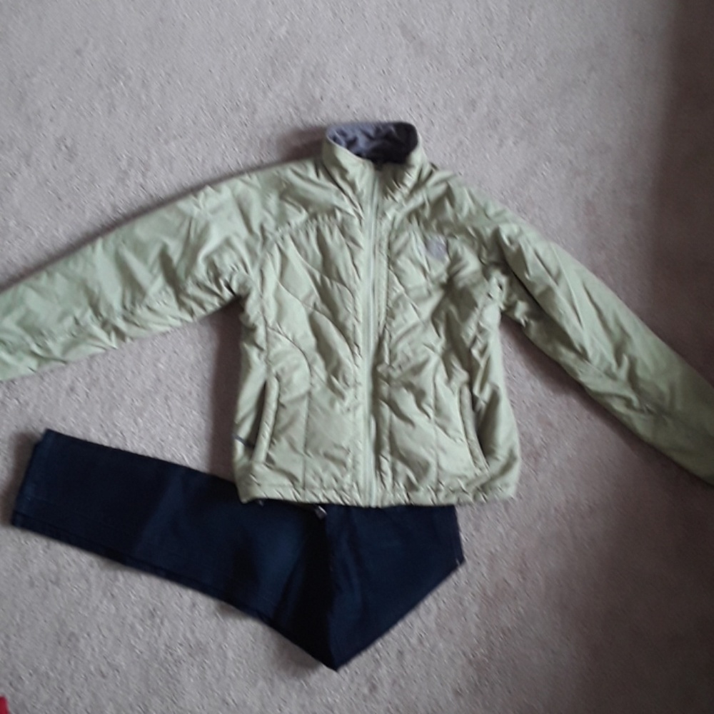 North face jacket size small - Picture 2 of 6